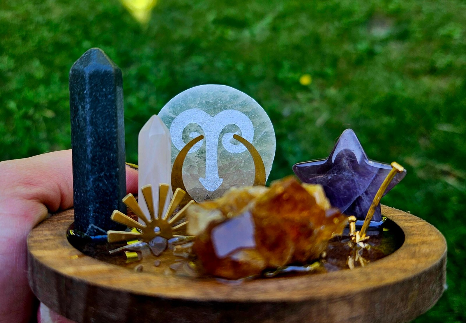Aries Zodiac Crystal Display - Image 2