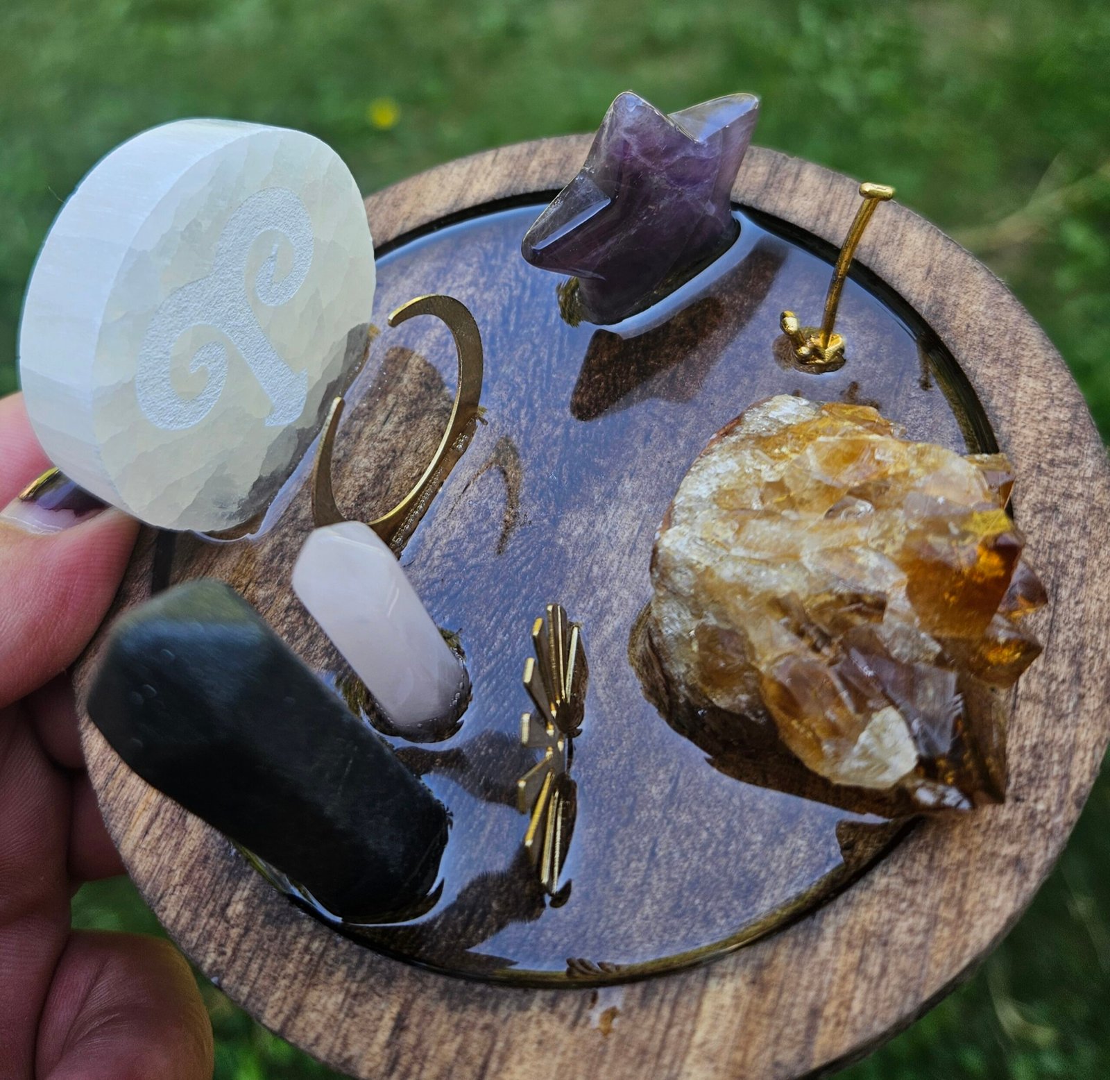 Aries Zodiac Crystal Display - Image 3