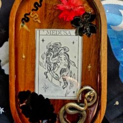 Medusa Offering Tray