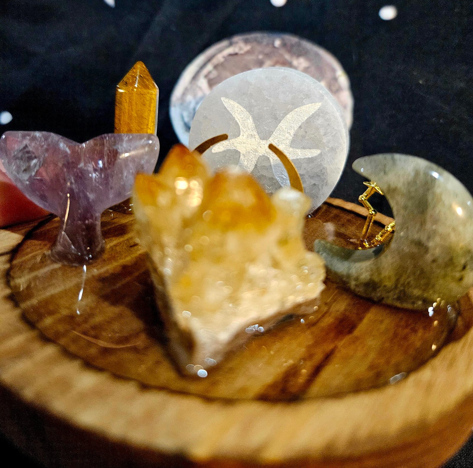 Pisces Crystal Display - Image 3