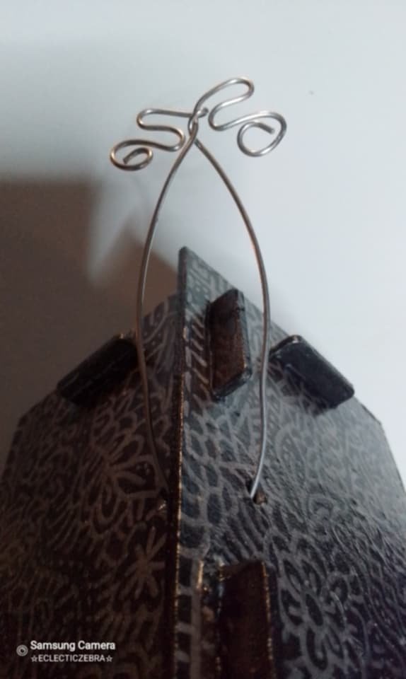 Handpainted wooden bird house..The Art of Random.. - Image 2