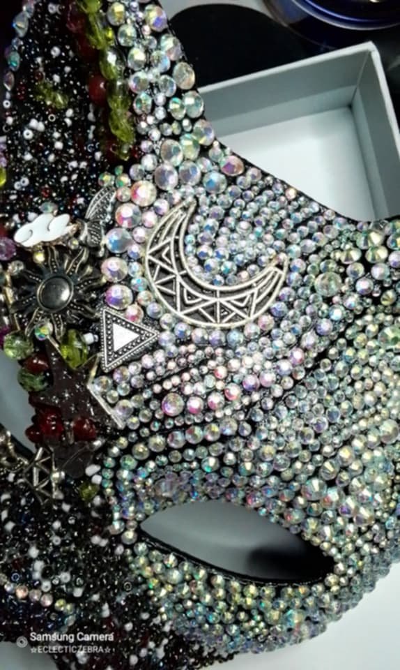 Altered art cat mask decor.. - Image 2