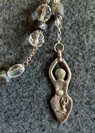 The Labradorite Goddess One of a Kind Pendulum - Image 2