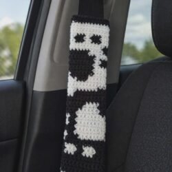 Crocheted Paw Print Ying Yang Seatbelt Cover – Handmade Car Accessory, Pet Lover Comfort