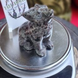 Yooperlite crystal Wolf