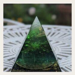 Orgonite Pyramid | Emf Awareness 5G Smart Meter |Powerful Real Orgone Generator |Positive Energy|425 Grs|Black Salt| Abundance Tree Green